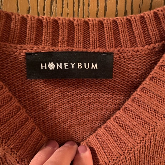 Honeybun sweater - Picture 2 of 3